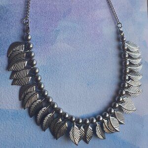 Collar Style Leaf Necklace